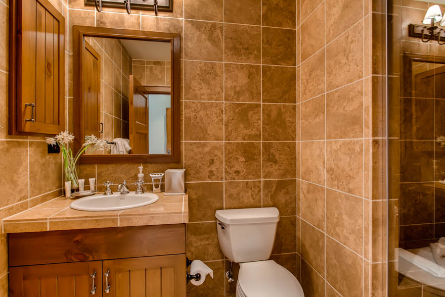 04_Snow Cloud_C1_Bathroom_17_0810