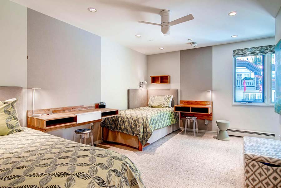 100-East-Meadow-Drive-Vail-CO-large-019-27-Bedroom-1494x1000-72dpi