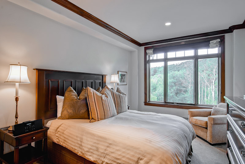 120529_EastWestResorts_18 SC511_HDReal_lo