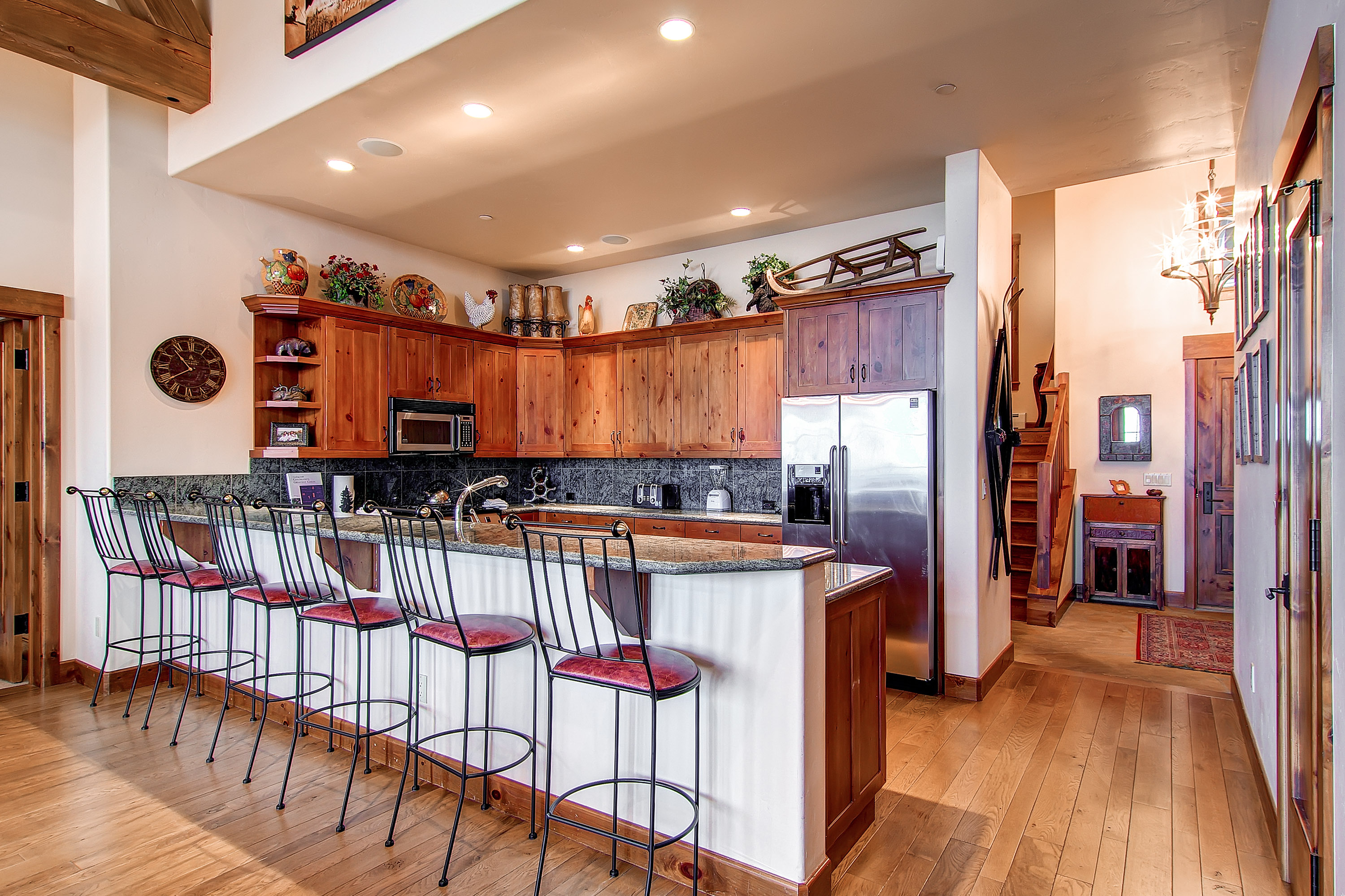 121205_East-West-Resorts_07 Quartermoon 1258_HDReal_hi