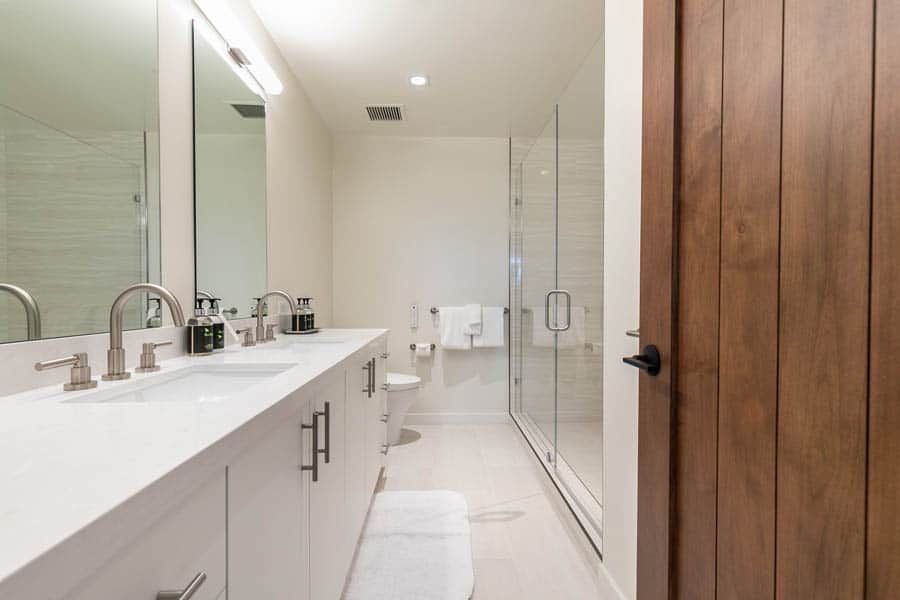 15136 Boulder Pl Truckee CA-print-017-017-Bathroom Four-3305x2203-300dpi_1