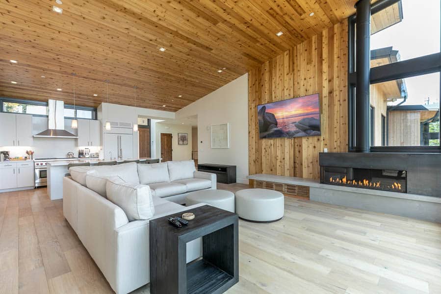 15136 Boulder Pl Truckee CA-print-036-037-Living Room-3321x2217-300dpi_1