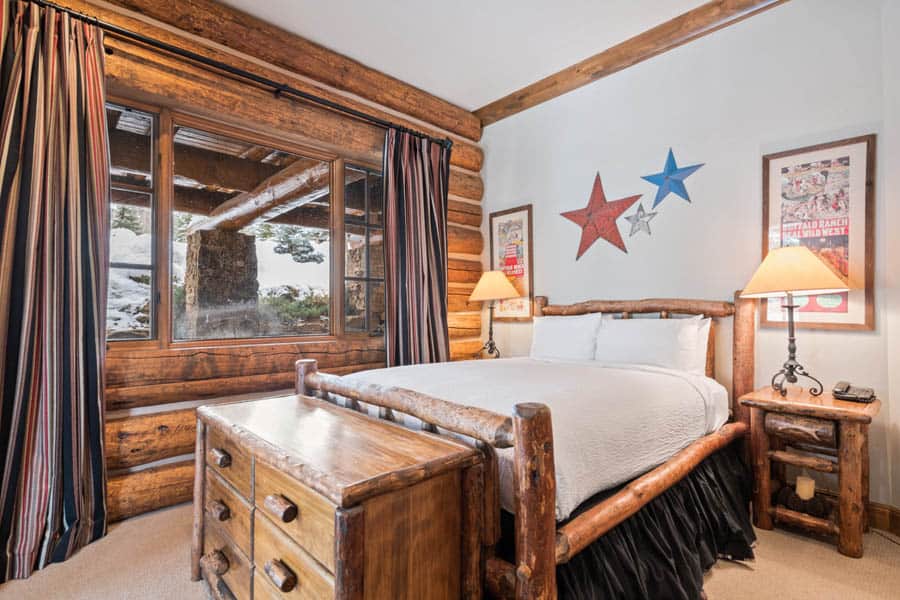 313-Strawberry-1885_1