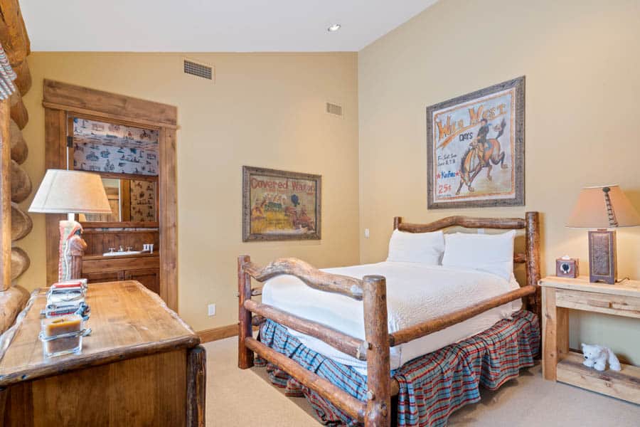 313-Strawberry-2049_1