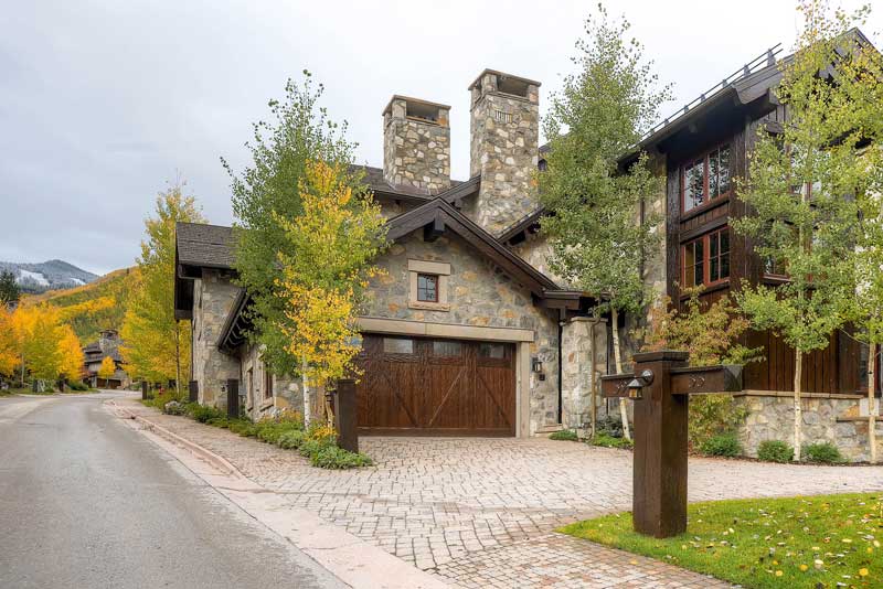 34-Village-Walk-59-Exterior-2