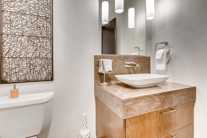 701 W Lionshead Circle Vail CO-print-007-1-Powder Room-3600x2400-300dpi