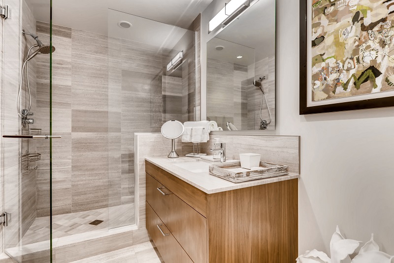701 W Lionshead Circle Vail CO-print-010-3-Bathroom-3600x2400-300dpi