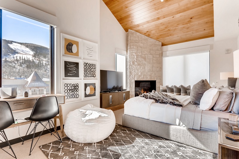 701 W Lionshead Circle Vail CO-print-015-10-Lockoff-3600x2400-300dpi