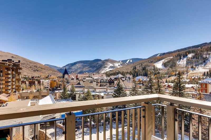 701 W Lionshead Circle Vail CO-print-020-19-Views-3600x2400-300dpi