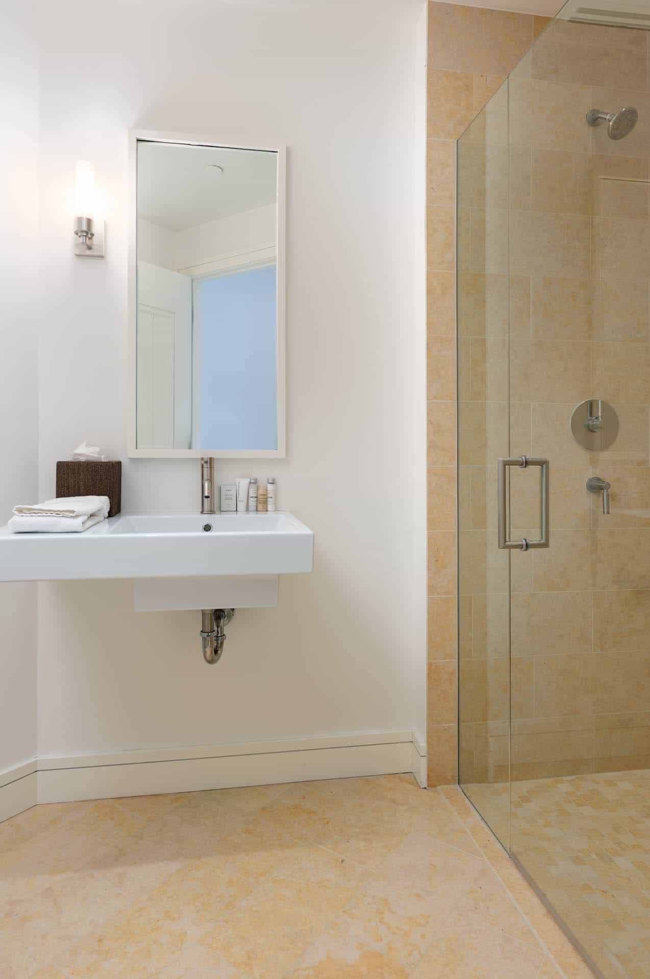 EWH_Solaris_PHFE-29_GuestBath5_EntryBath