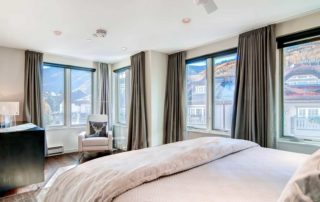Vail Mountain Lodging The Lion Bedroom
