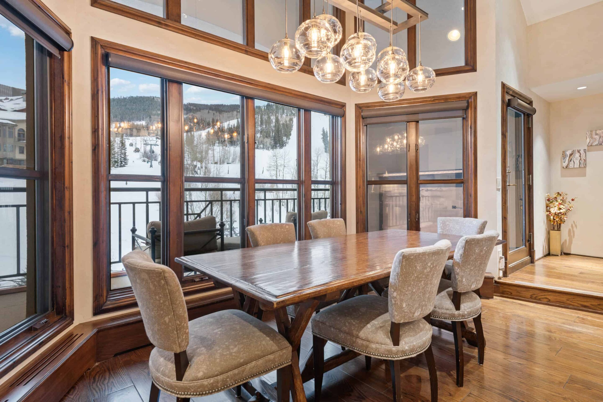 hyatt-5-4845_52581369282_o