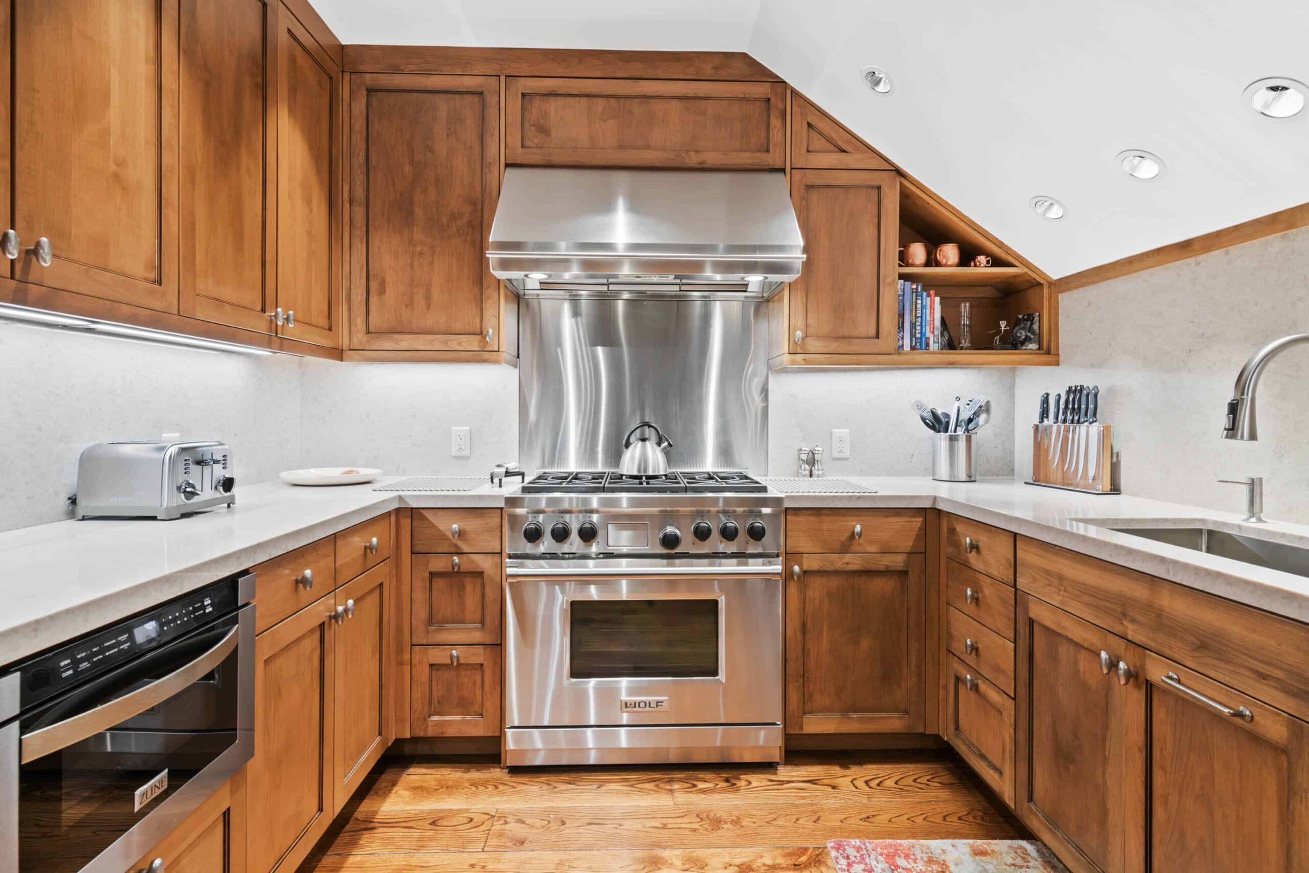 hyatt-5-4864_52581833041_o