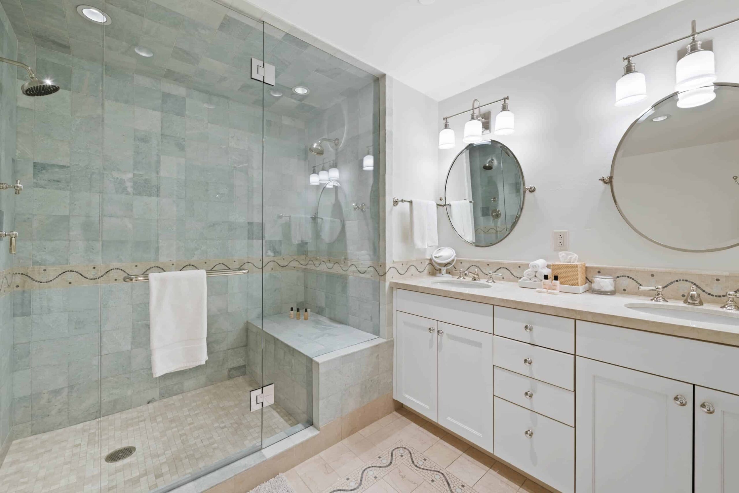 hyatt-5-4934_52581832256_o