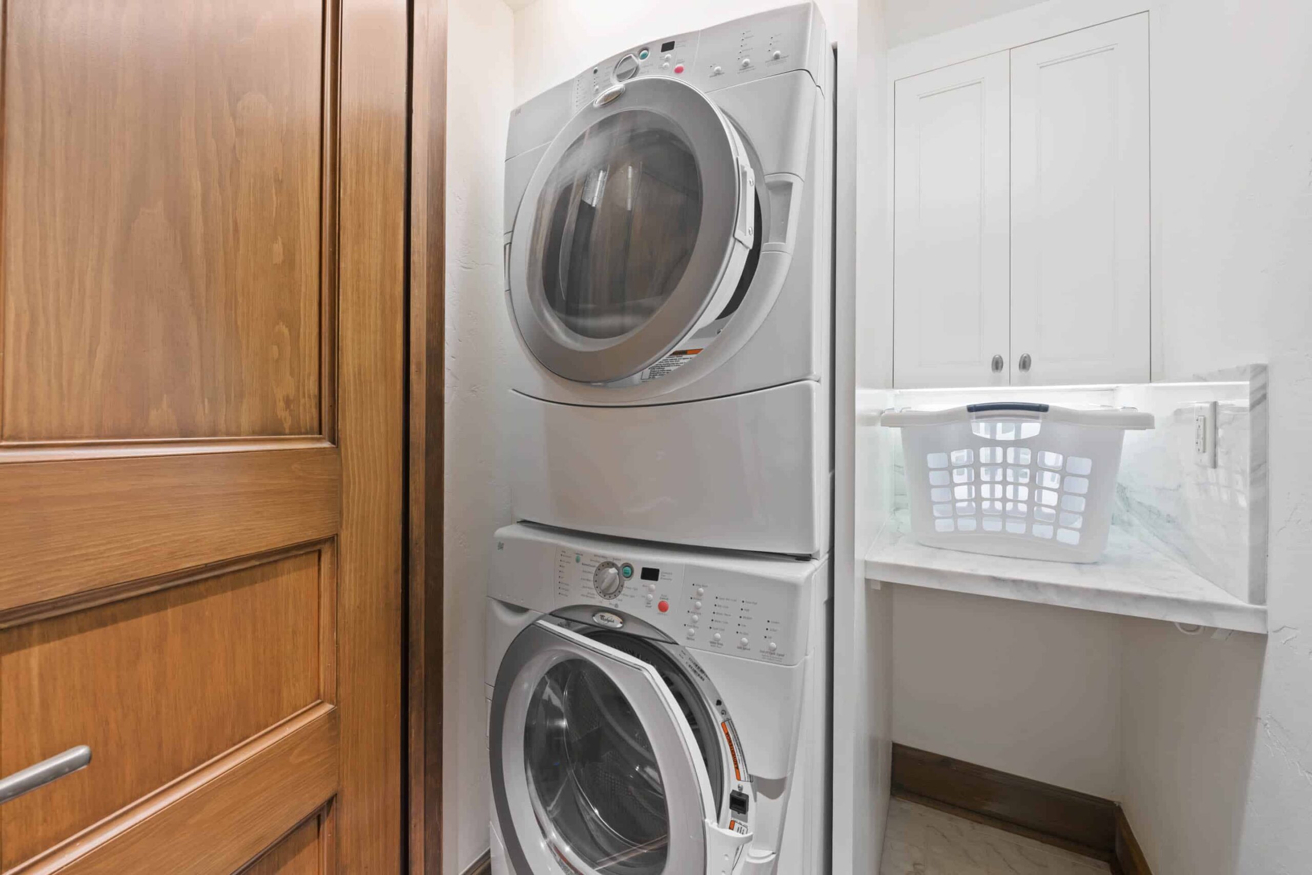 hyatt-5-4969_52582264380_o